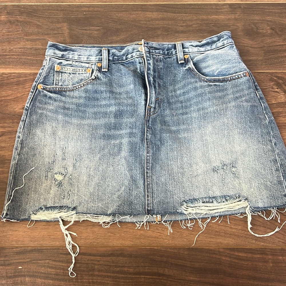 Levi Skirt